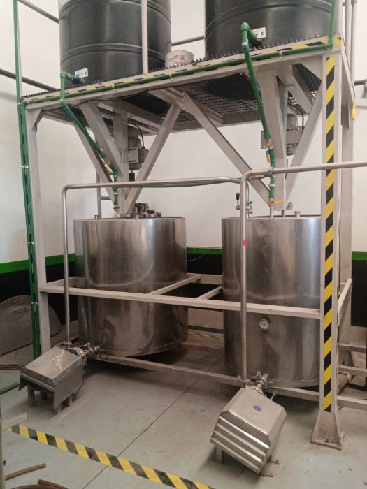 mezcladora de 2 ciclos de 1000 lts PARA GEL 
